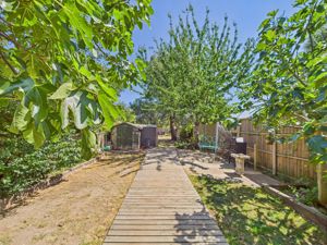 Photo 22- click for photo gallery